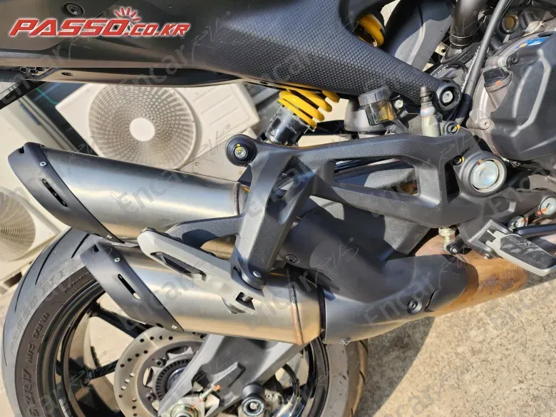 Ducati Monster 937 - фото 6