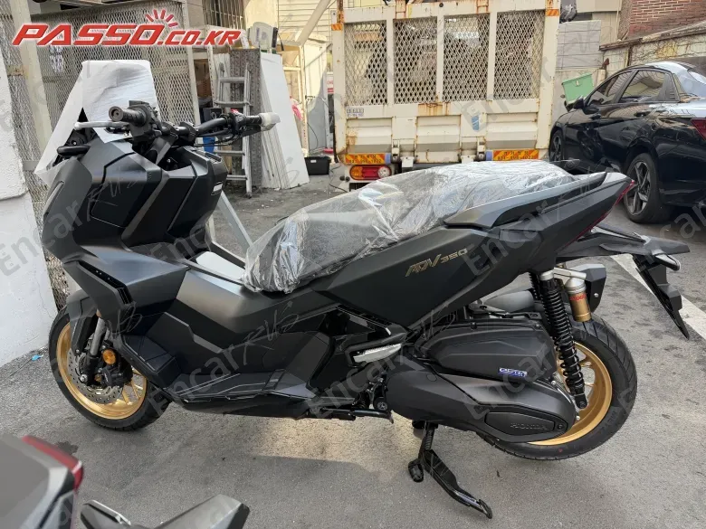 HONDA ADV 350 - фото 1