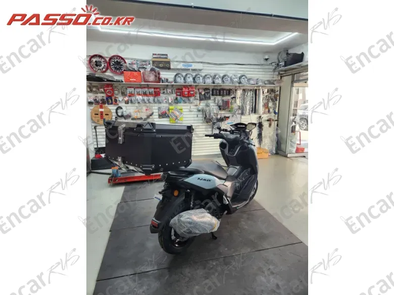 YAMAHA N MAX 125 - фото 2