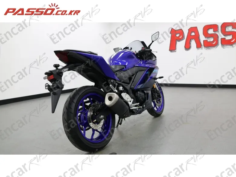 YAMAHA YZF R3 - фото 2
