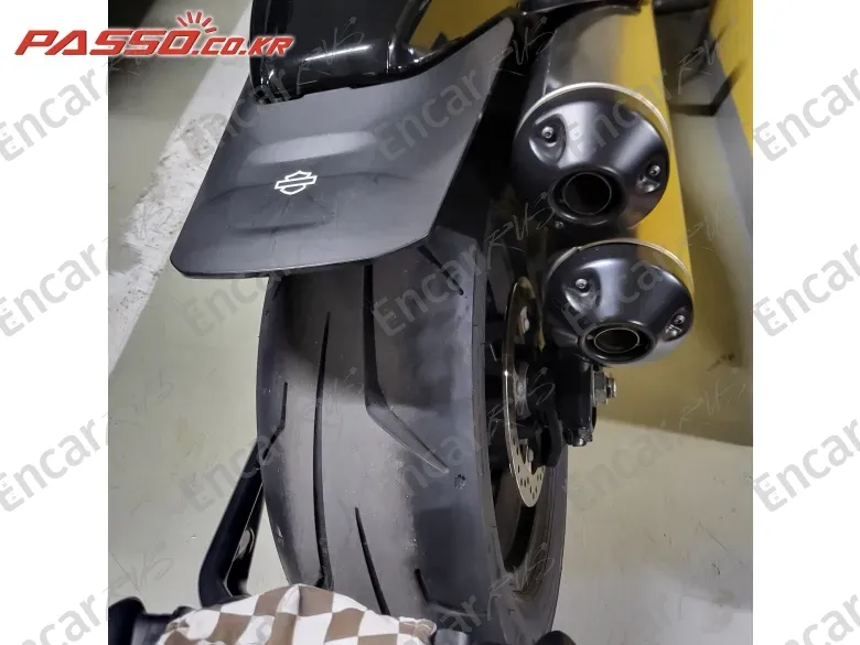 HARLEY-DAVIDSON SPORTSTER S - фото 5