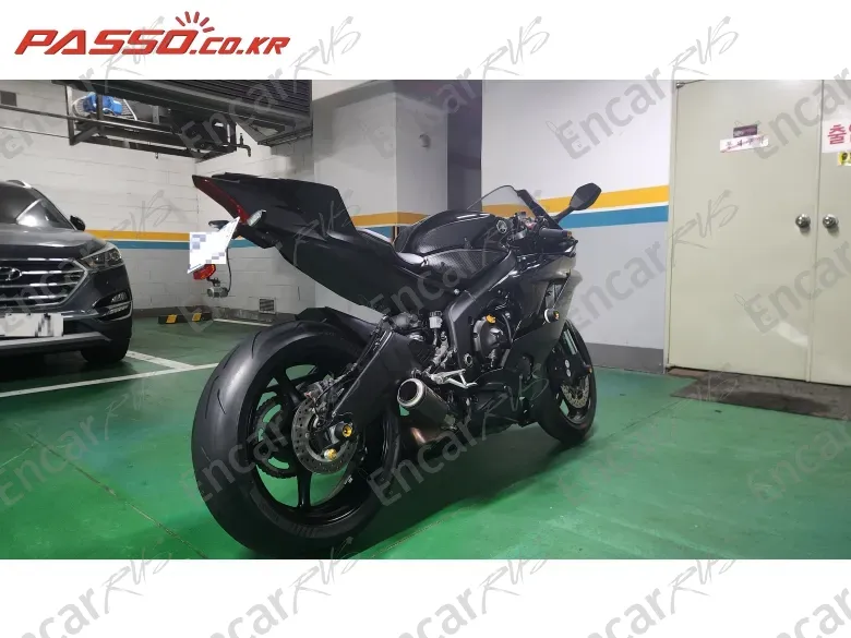 Yamaha Yzf R6 - фото 5