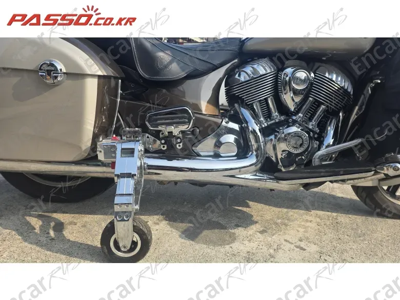 Indian Chief Roadmaster - фото 5