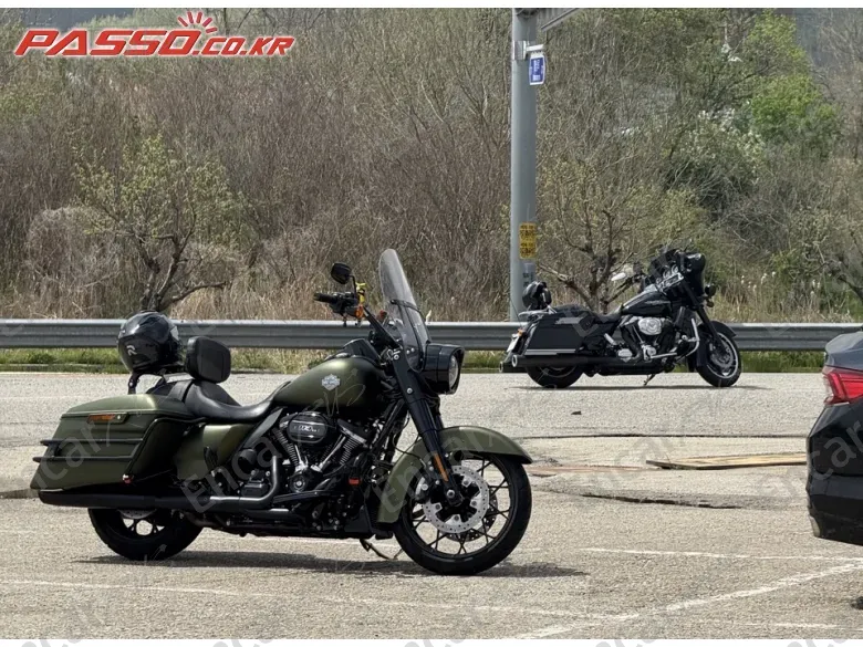 HARLEY-DAVIDSON ROAD KING SPECIAL - фото 5