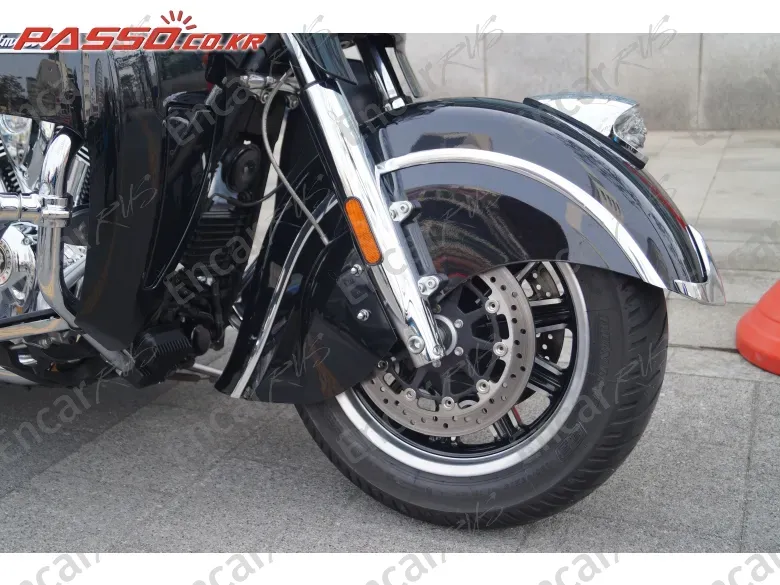 INDIAN CHIEF ROADMASTER - фото 5