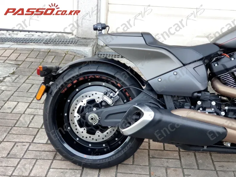 Harley-Davidson Fxdr 114 - фото 6