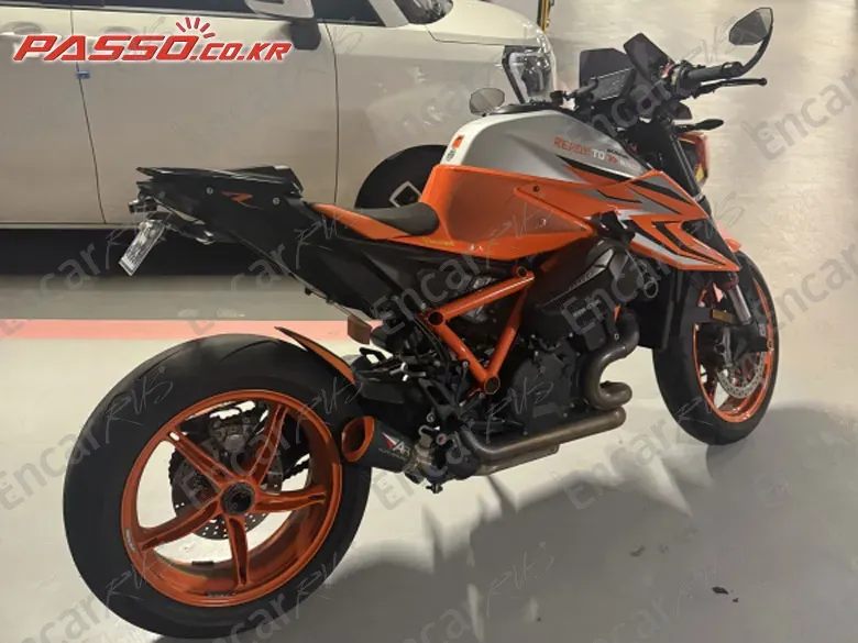 Ktm 1290 Super Duke R - фото 0
