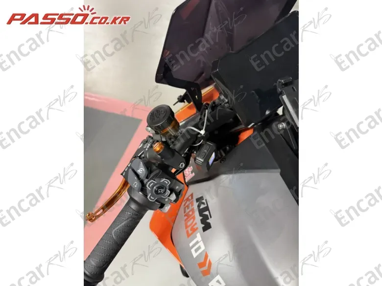 Ktm 1290 Super Duke R - фото 3