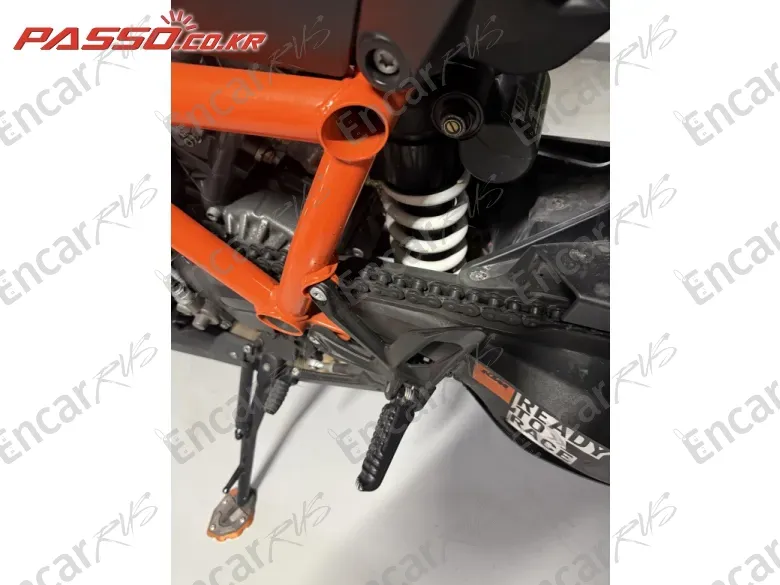Ktm 1290 Super Duke R - фото 4