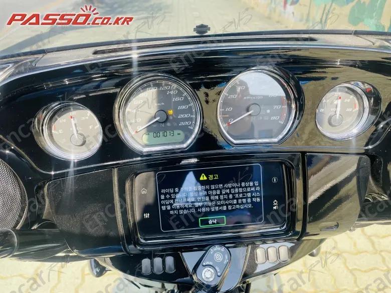 Harley-Davidson Street Glide St - фото 3