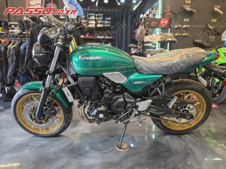 KAWASAKI Z 650 RS ABS - фото 1