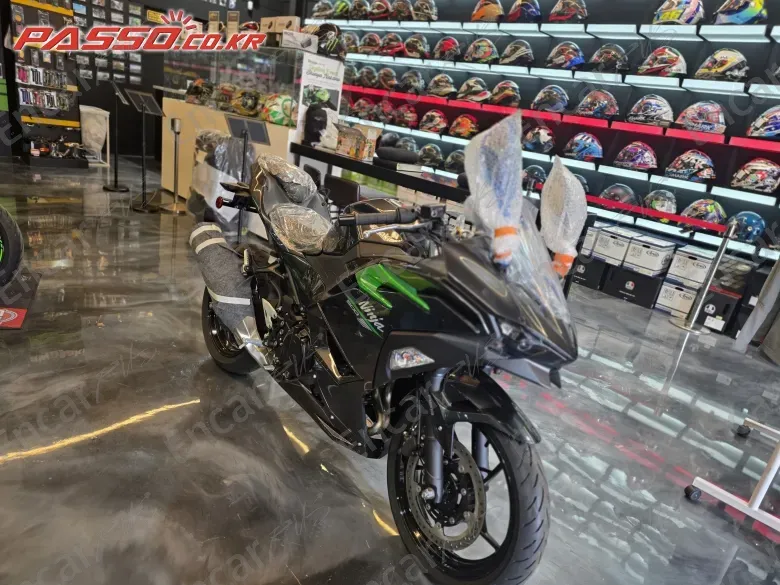 KAWASAKI ZX 500 R - фото 2