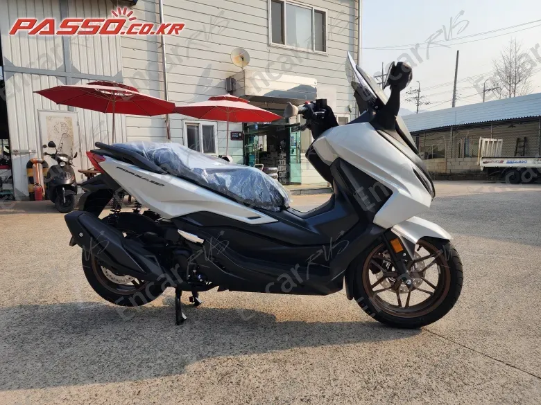 HONDA FORZA 350 - фото 0