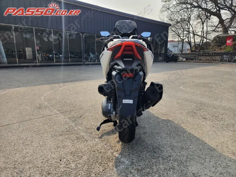 HONDA FORZA 350 - фото 2