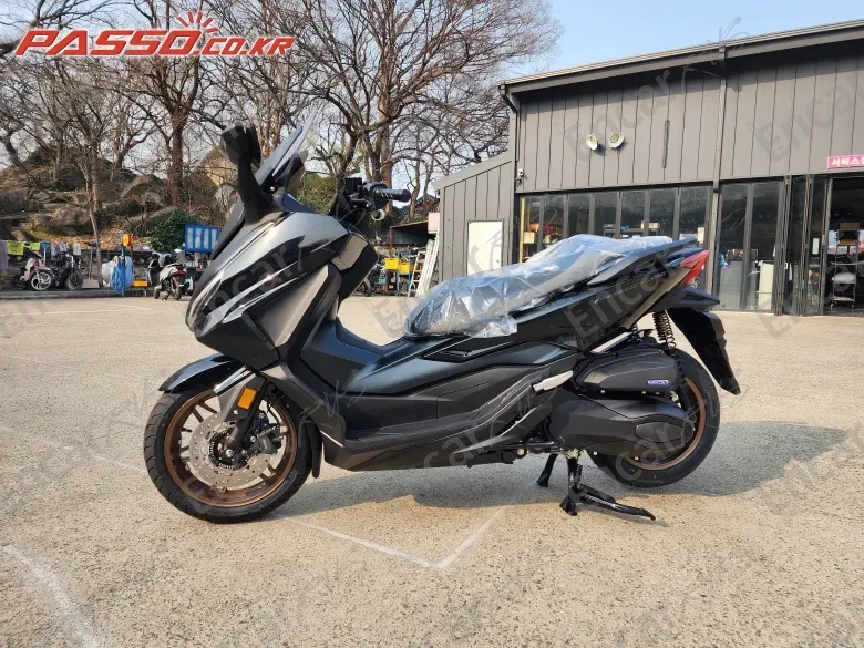 HONDA FORZA 350 - фото 1