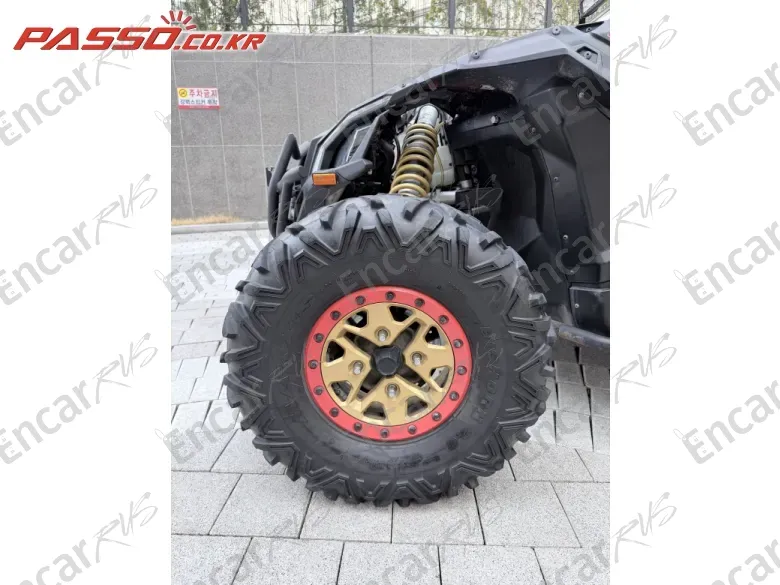 BRP CAN-AM MAVERICK X3 X RS - фото 5