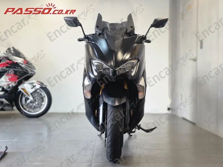 YAMAHA T MAX DX - фото 6