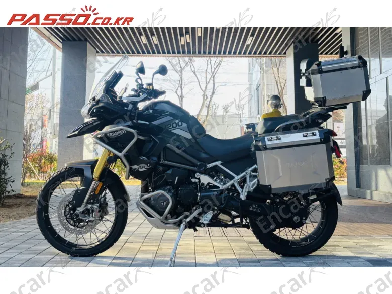 TRIUMPH TIGER 1200 RALLY PRO - фото 1