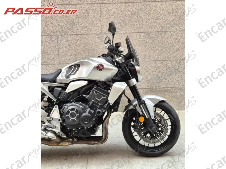 HONDA CB 1000 R - фото 4