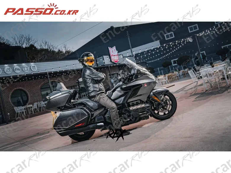 HONDA GOLDWING TOUR DCT AIRBAG - фото 0