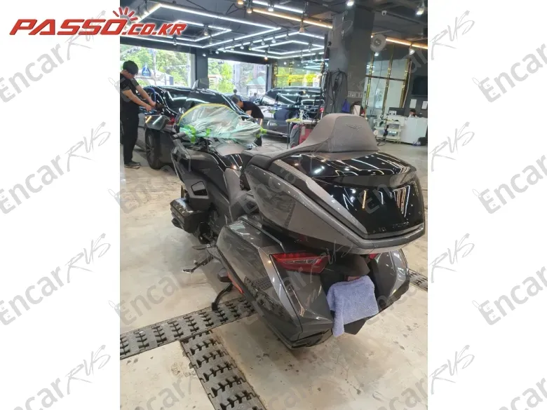 HONDA GOLDWING TOUR DCT AIRBAG - фото 6