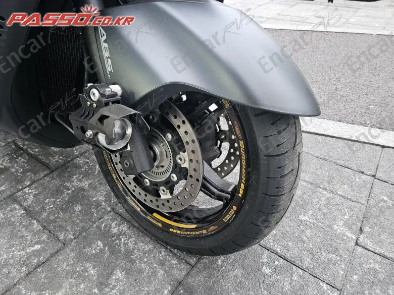 Suzuki Burgman 650 - фото 3