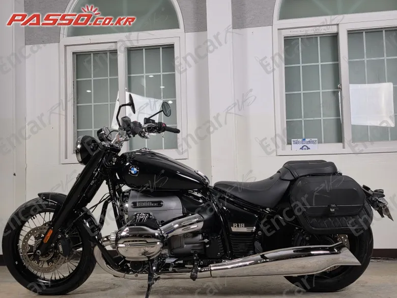 BMW R 18 - фото 1