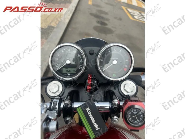 Kawasaki W 800 - фото 4