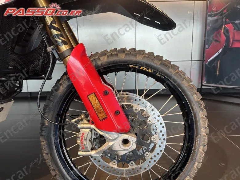 DUCATI DESERT X - фото 5