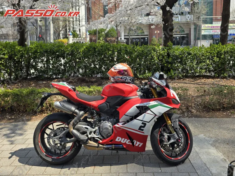 Ducati Panigale V2 S - фото 0