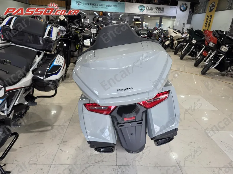 HONDA GOLDWING TOUR DCT AIRBAG - фото 2