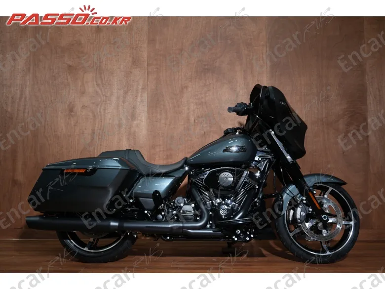 HARLEY-DAVIDSON FLHX - фото 0