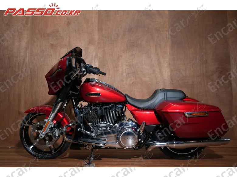 HARLEY-DAVIDSON FLHX - фото 1