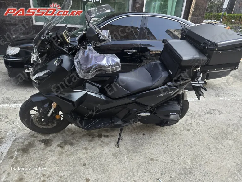 Honda Adv 350 - фото 1
