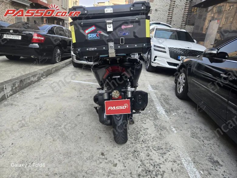 Honda Adv 350 - фото 2