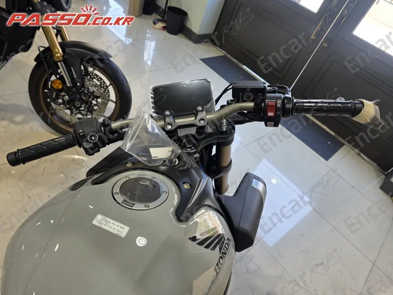 Honda Cb 650 R E-Clutch - фото 3