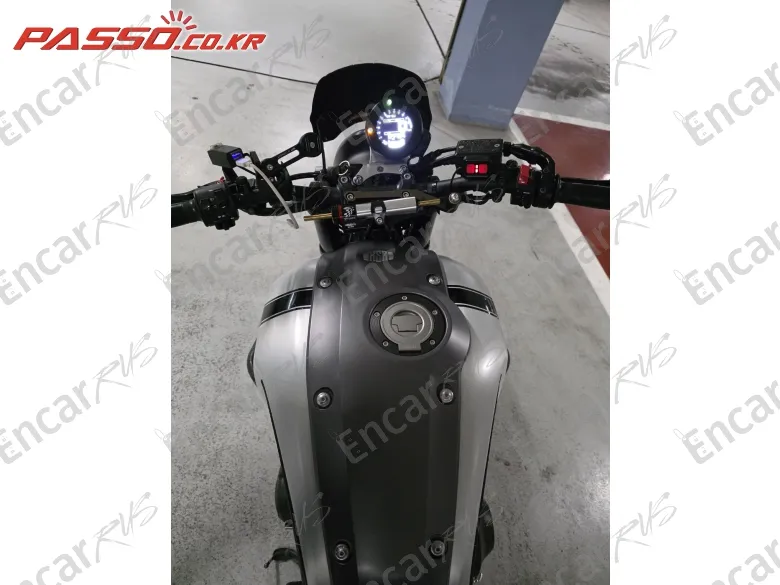 Yamaha Xsr 900 - фото 3