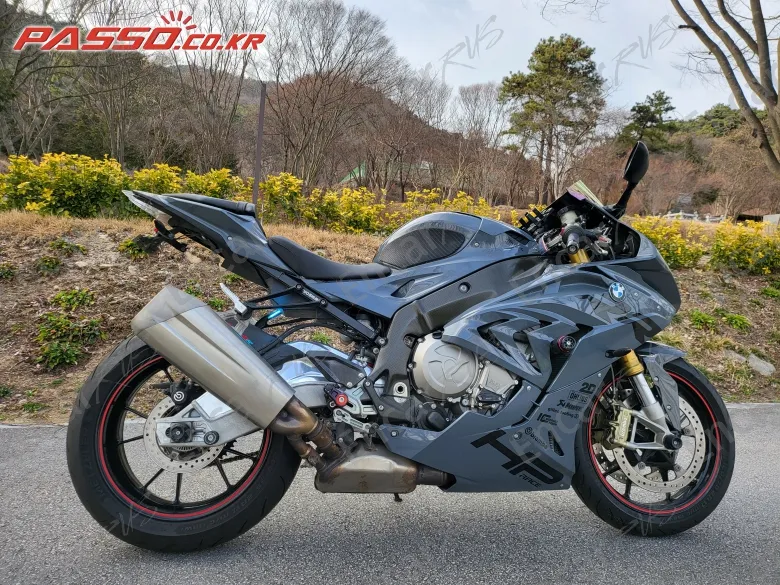 BMW S 1000 RR - фото 0