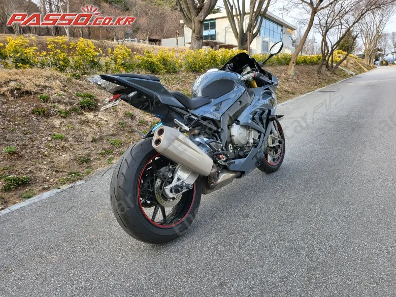 BMW S 1000 RR - фото 6