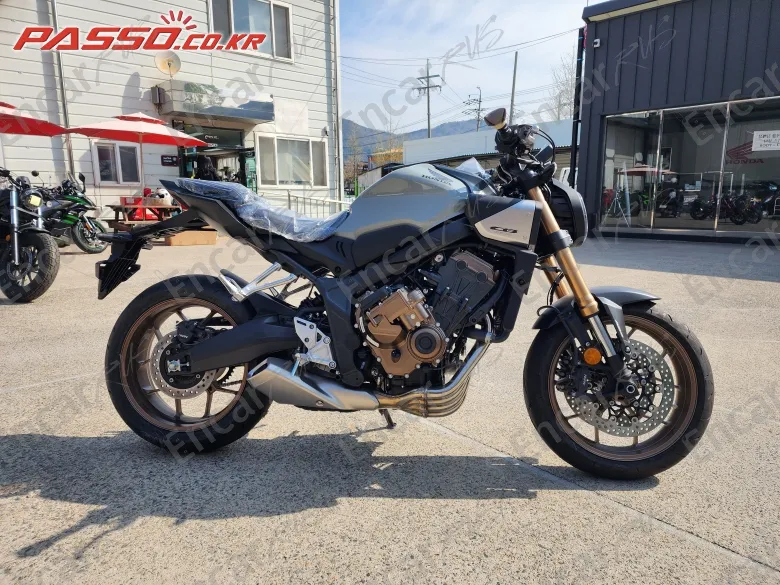 Honda Cb 650 R E-Clutch - фото 0