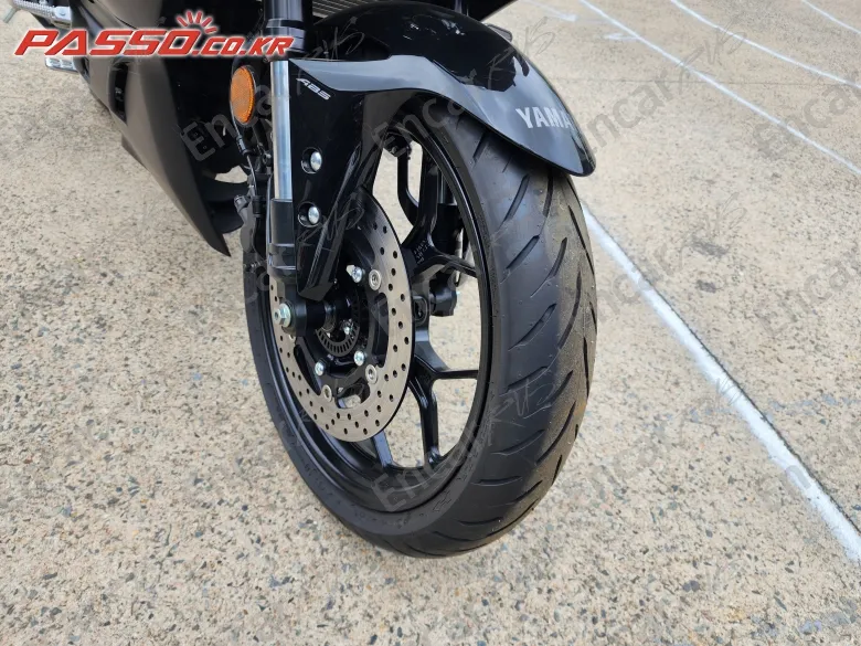 YAMAHA YZF R3 - фото 5