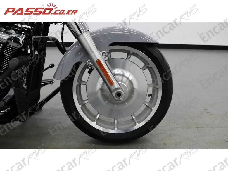 HARLEY-DAVIDSON FAT BOY 114 - фото 5