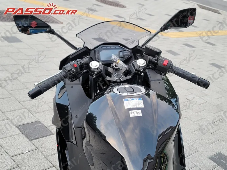 Kawasaki Zx 500 R - фото 3