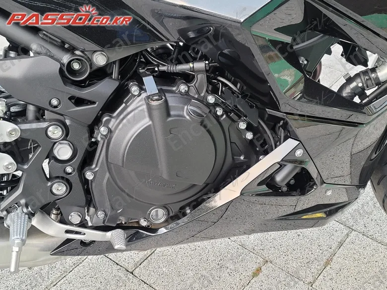 Kawasaki Zx 500 R - фото 4