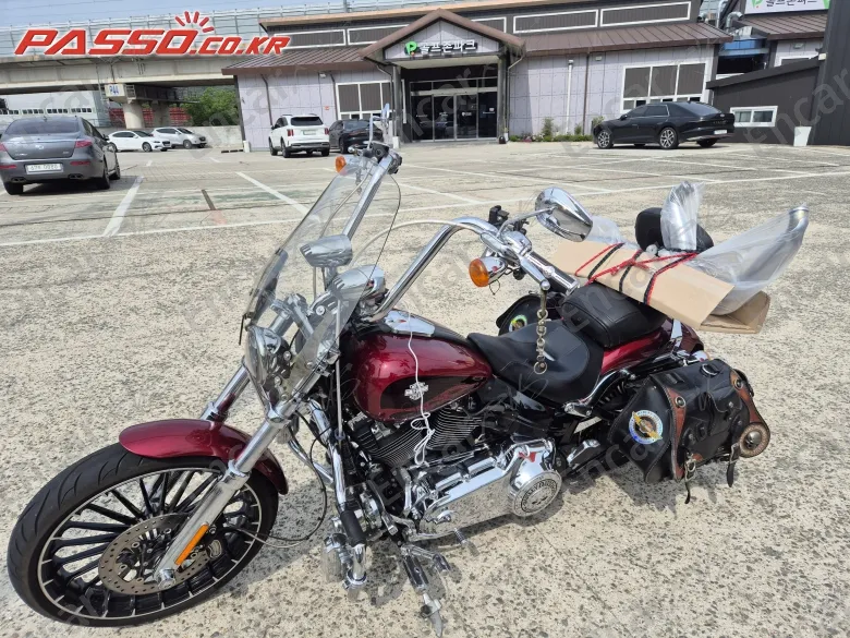 Harley-Davidson Breakout - фото 0