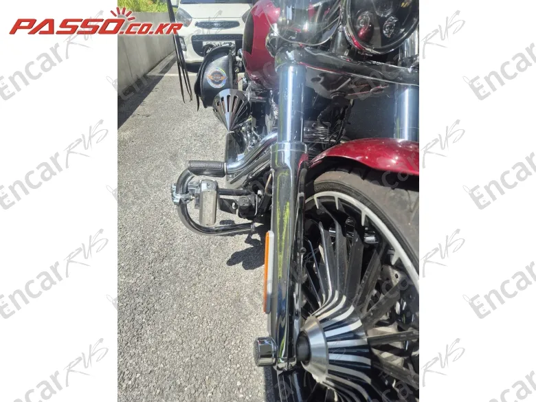 Harley-Davidson Breakout - фото 1