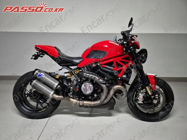 Ducati Monster 1200 R - фото 0
