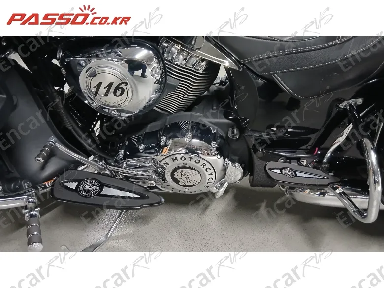 Indian Chief Roadmaster - фото 4