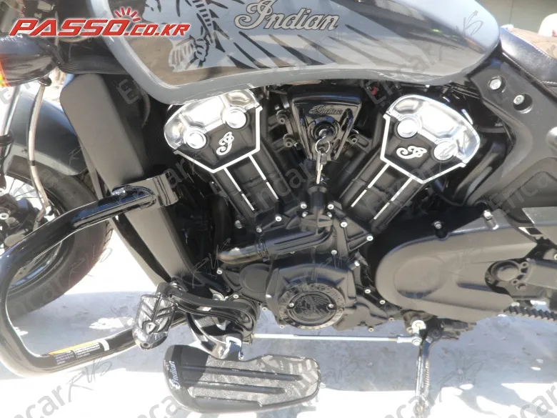 Indian Scout Bobber Twenty - фото 4