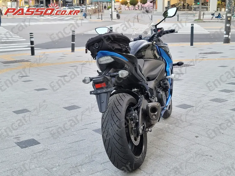Suzuki Gsx S 1000 F - фото 2